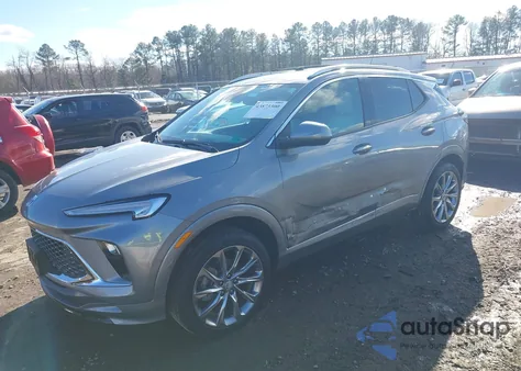 2024 Buick Encore Gx Avenir Awd z USA, uszkodzony, nr VIN KL4AMGSL5RB005117